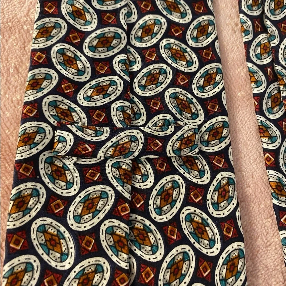 Nina Multicolor Geometric Pattern Tie